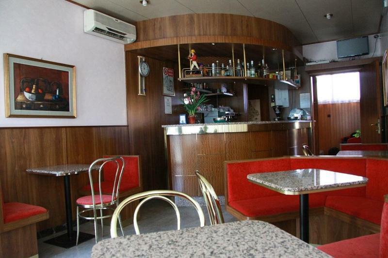 ויטוריו ונטו Hotel Sanson מראה חיצוני תמונה