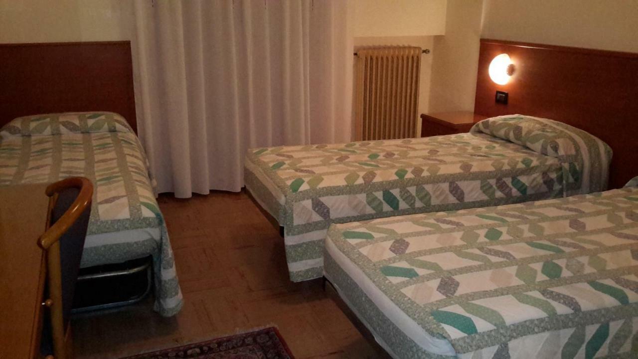 ויטוריו ונטו Hotel Sanson מראה חיצוני תמונה